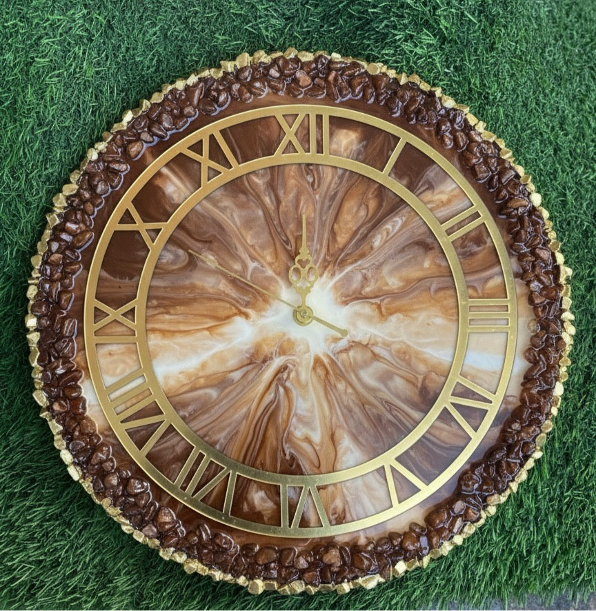 Resin marble clock