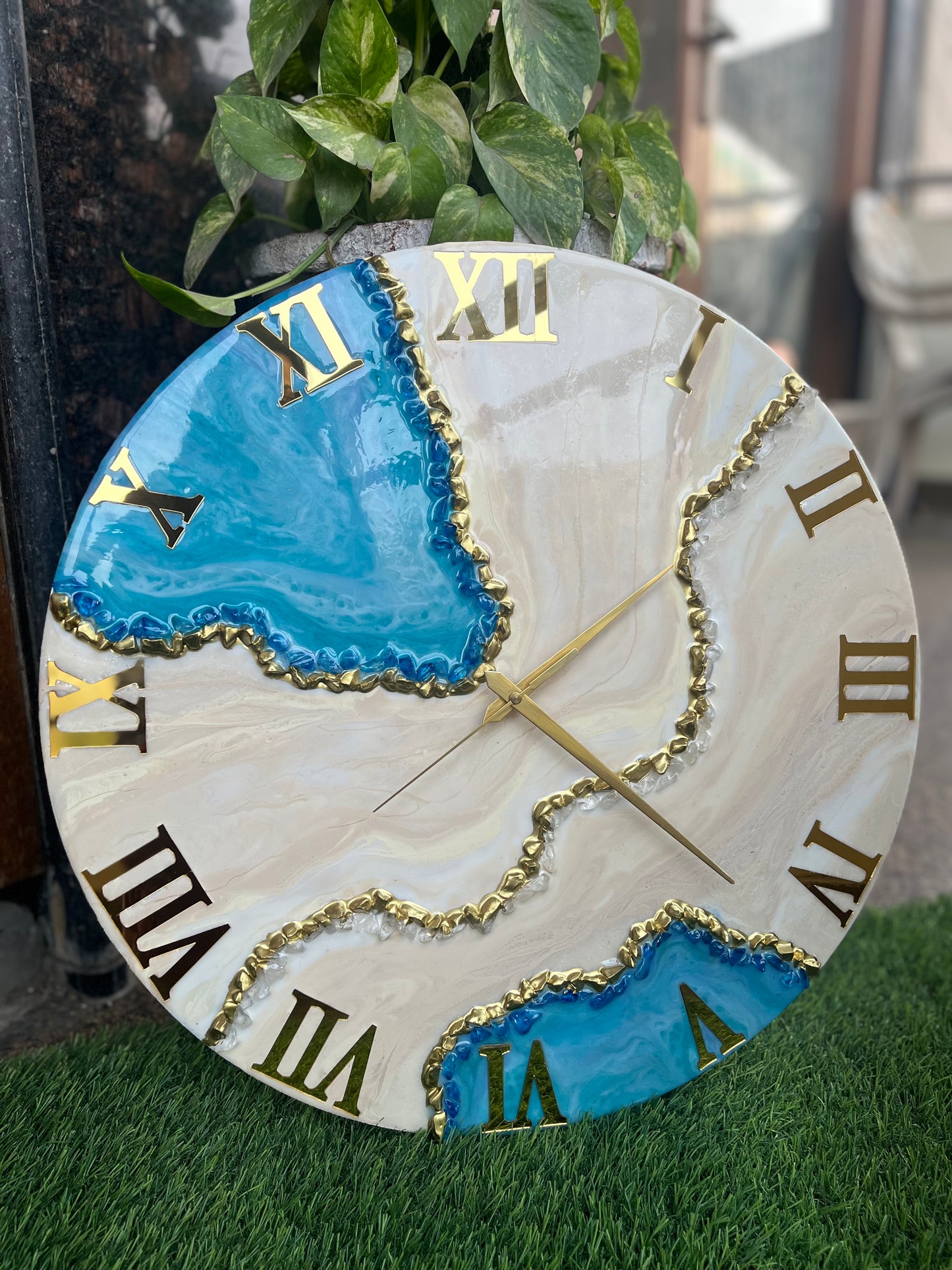 Island Clock