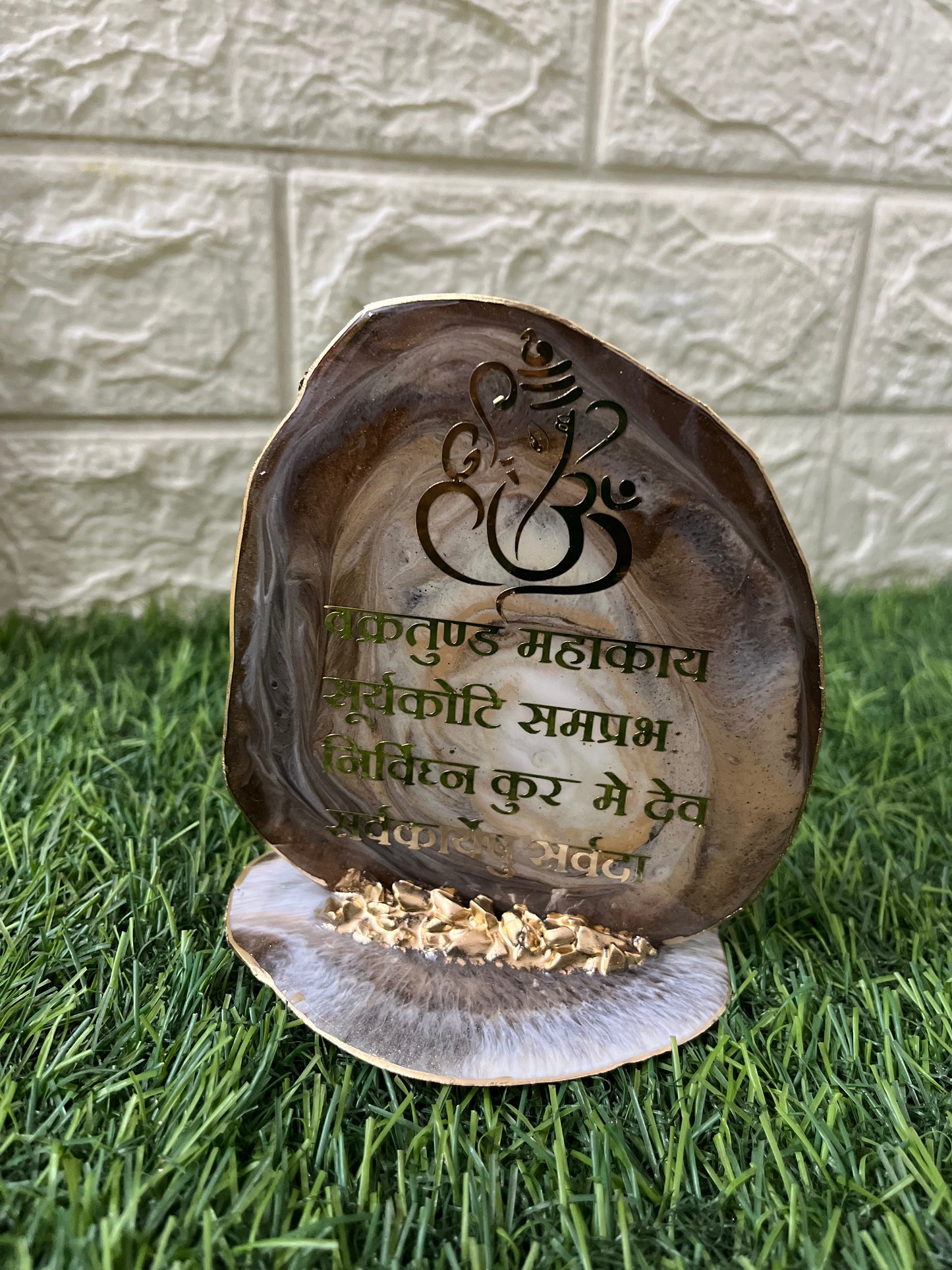 Resin Mantra Stand 5"Inch